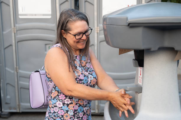 Best Portable restroom trailer rental  in Ogden Dunes, IN